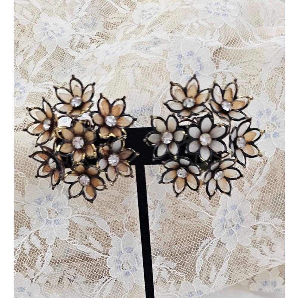 Vintage Mid-Century Floral Bouquet Clip-on Earrings